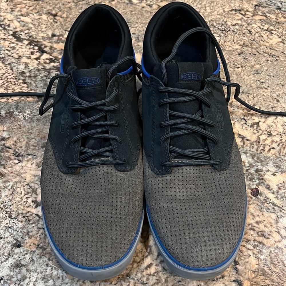 KEEN Sneakers